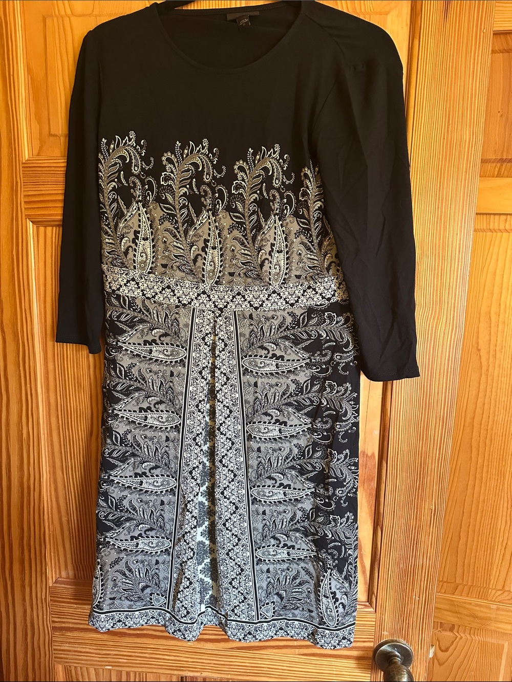 Black and Silver Paisley-Print Women's Dress XS
